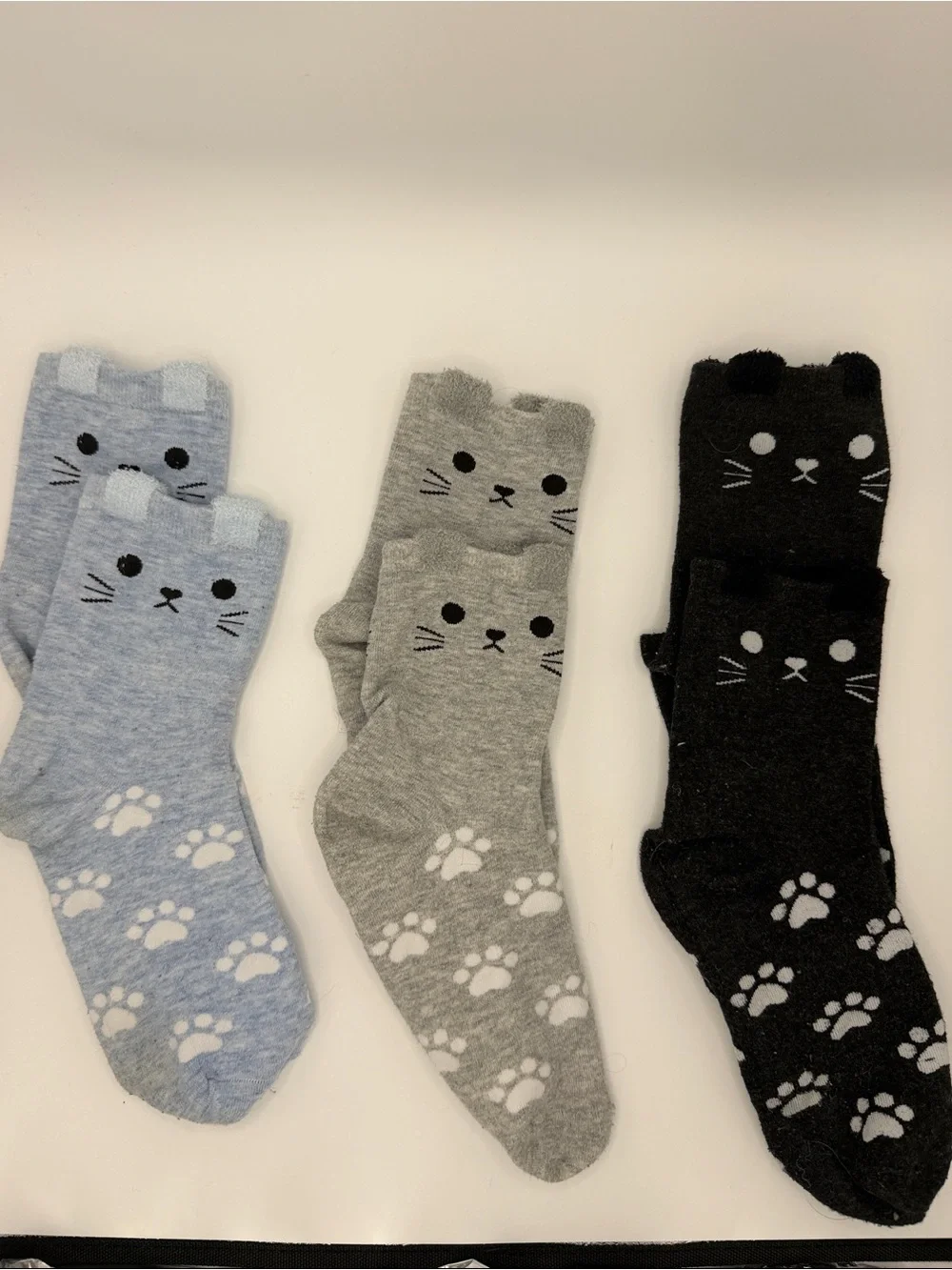(SET OF 3) Cute Cat Face Crew Socks-- Set of 3: Blue, Gray, Black